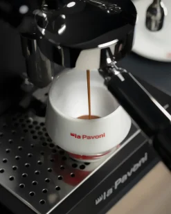 Cappuccinokoppar med fat, 4-pack - La Pavoni