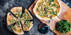 Compact Pizza Cutter - Big Green Egg
