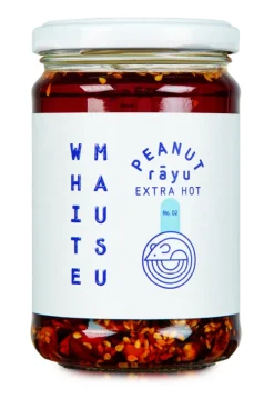 Extra Hot Peanut Rãyu, Krispig chiliolja med jordnötter & sesam, 240 g - White Mausu