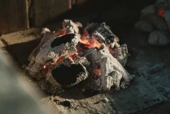 Grillkol, Chunx XL - Hardwood Lump Charcoal, 15,88kg - Jealous Devil