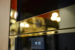 Kombiugn med mikro Modern, TFT-display, Blank Guld - Bertazzoni