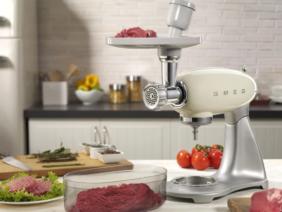 Köttkvarn till Köksmaskin - Smeg