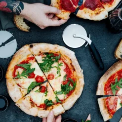 Pizzahjul, Professional Pizza Wheel - Microplane