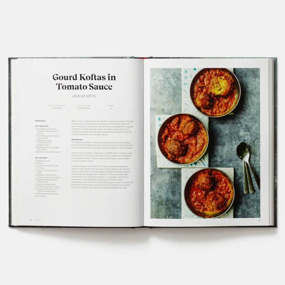 The Indian Vegetarian Cookbook - Pushpesh Pant