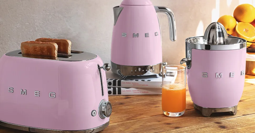 Vattenkokare med temperaturinställning, Rosa - Smeg